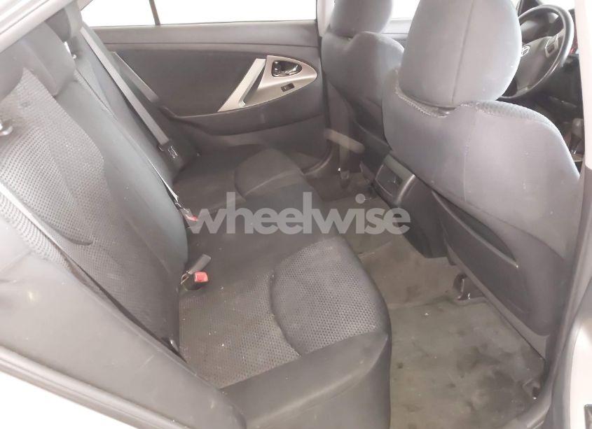 Photo 8 of 2010 Toyota Camry SE (VIN 4T1BF3EK9AU020207)