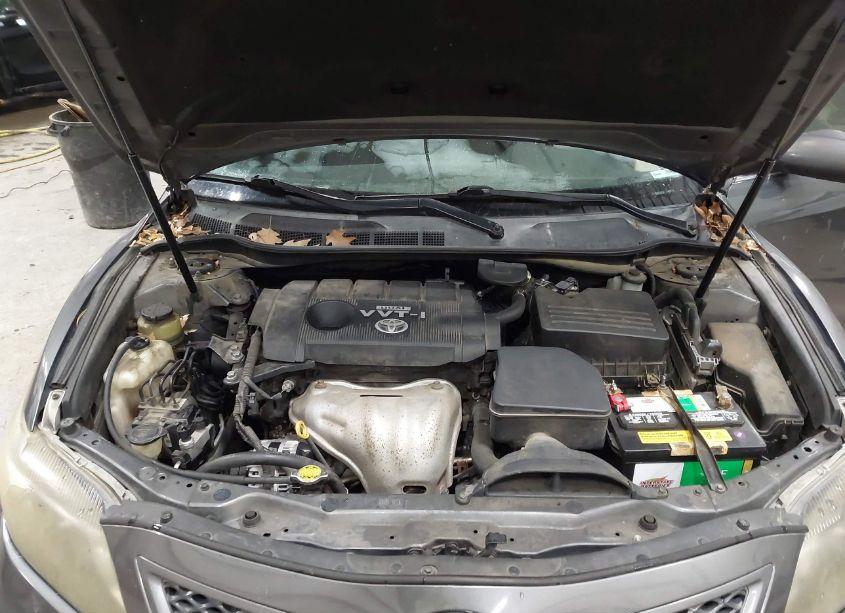 Photo 10 of 2010 Toyota Camry SE (VIN 4T1BF3EK9AU054289)