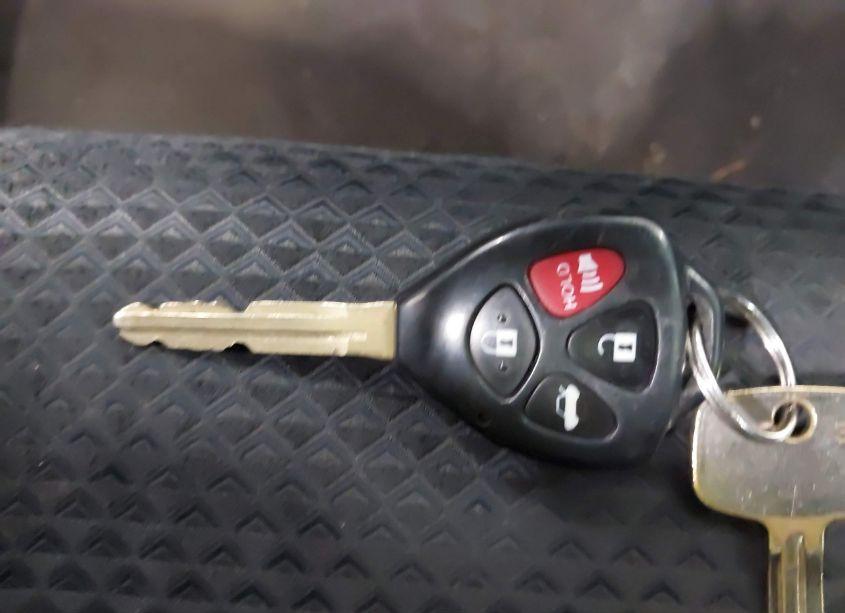 Photo 11 of 2010 Toyota Camry SE (VIN 4T1BF3EK9AU054289)