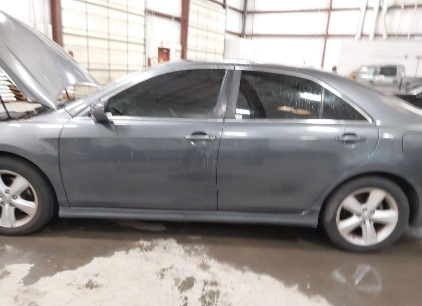 Photo 6 of 2010 Toyota Camry SE (VIN 4T1BF3EK9AU054289)