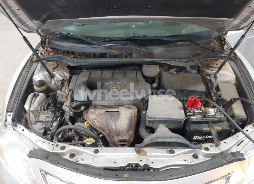 Photo 10 of 2010 Toyota Camry LE (VIN 4T1BF3EK9AU057547)
