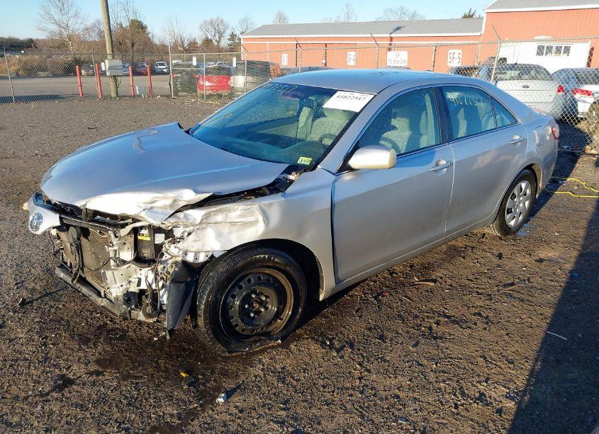 Photo 2 of 2010 Toyota Camry LE (VIN 4T1BF3EK9AU078401)