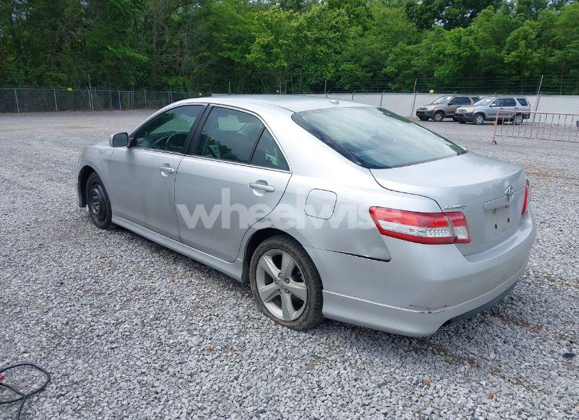 Photo 3 of 2010 Toyota Camry SE (VIN 4T1BF3EK9AU079922)