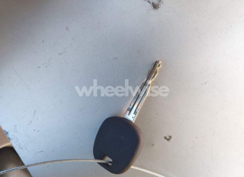 Photo 11 of 2010 Toyota Camry LE (VIN 4T1BF3EK9AU091178)