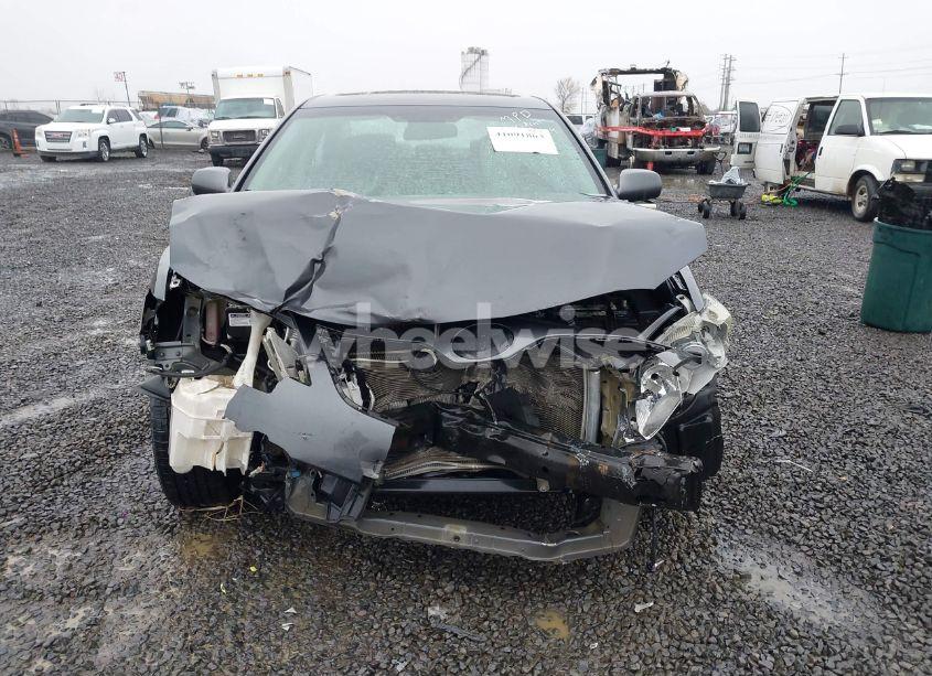 Photo 13 of 2010 Toyota Camry SE (VIN 4T1BF3EK9AU091505)