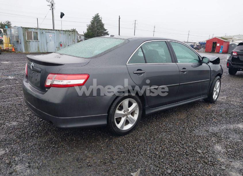 Photo 4 of 2010 Toyota Camry SE (VIN 4T1BF3EK9AU091505)