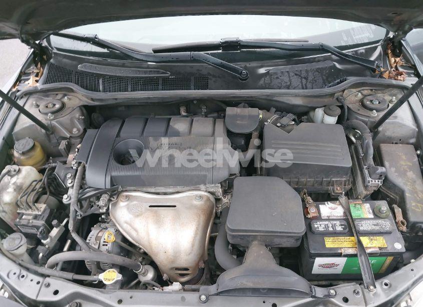 Photo 10 of 2010 Toyota Camry XLE (VIN 4T1BF3EK9AU110506)