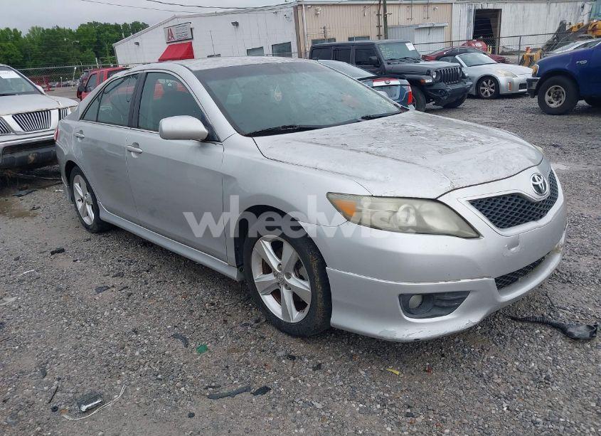 2010 Toyota Camry SE (VIN 4T1BF3EK9AU507343) main photo