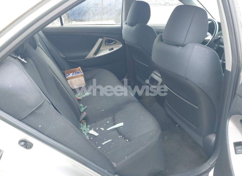 Photo 8 of 2010 Toyota Camry SE (VIN 4T1BF3EK9AU507343)