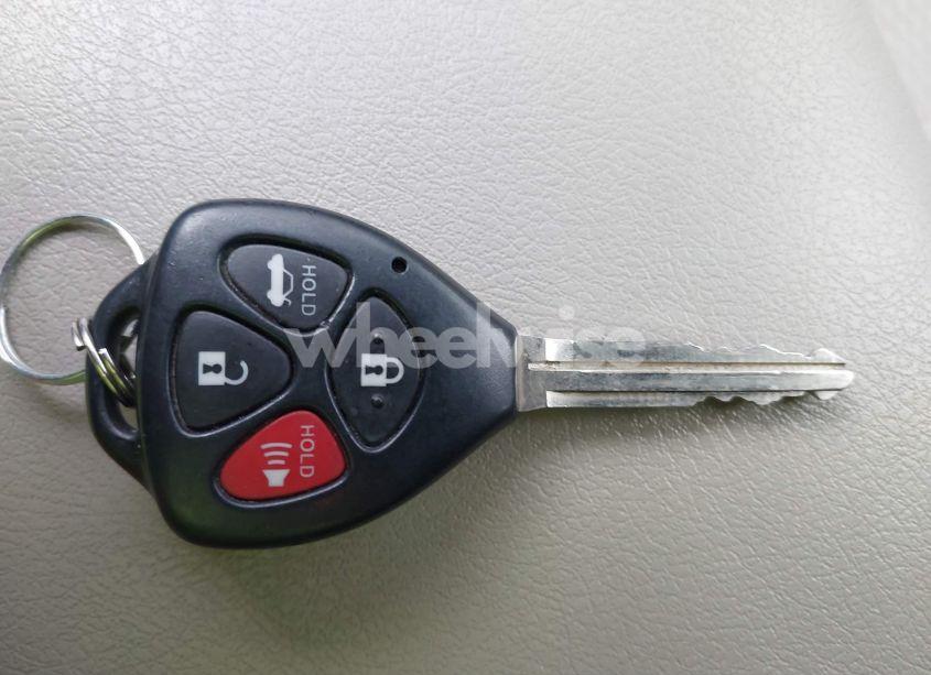 Photo 11 of 2010 Toyota Camry LE (VIN 4T1BF3EK9AU517838)