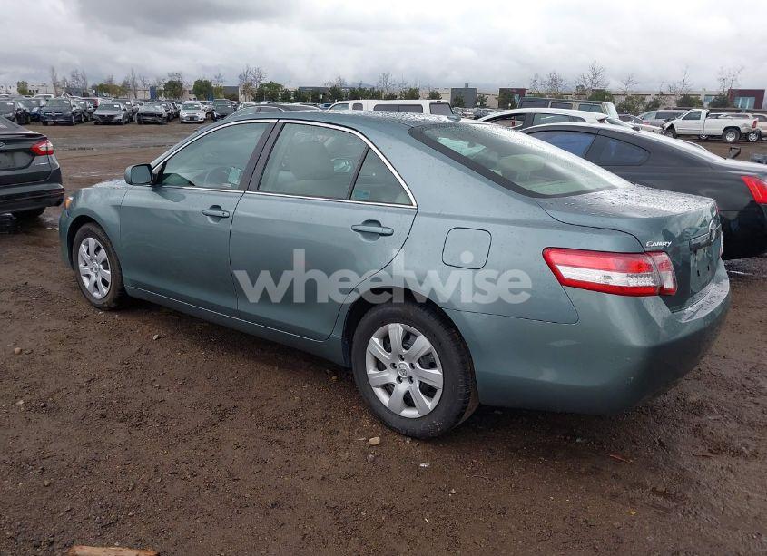 Photo 3 of 2010 Toyota Camry LE (VIN 4T1BF3EK9AU517838)