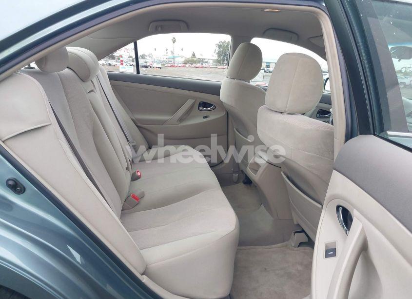 Photo 8 of 2010 Toyota Camry LE (VIN 4T1BF3EK9AU517838)