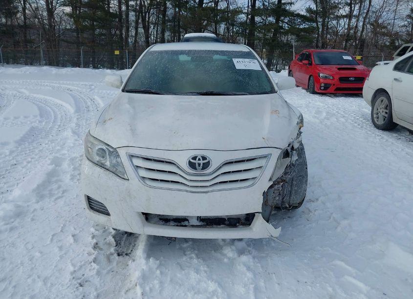 Photo 13 of 2010 Toyota Camry LE (VIN 4T1BF3EK9AU519783)