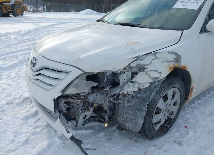 Photo 6 of 2010 Toyota Camry LE (VIN 4T1BF3EK9AU519783)