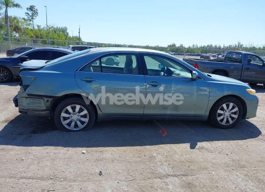 Photo 14 of 2010 Toyota Camry LE (VIN 4T1BF3EK9AU550113)