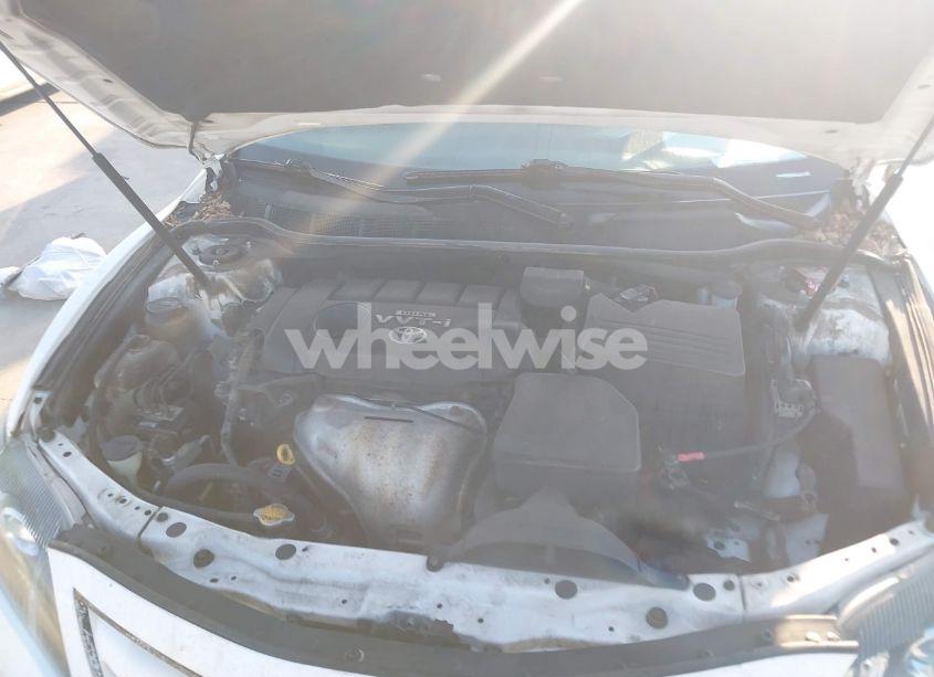 Photo 10 of 2010 Toyota Camry LE (VIN 4T1BF3EK9AU551309)