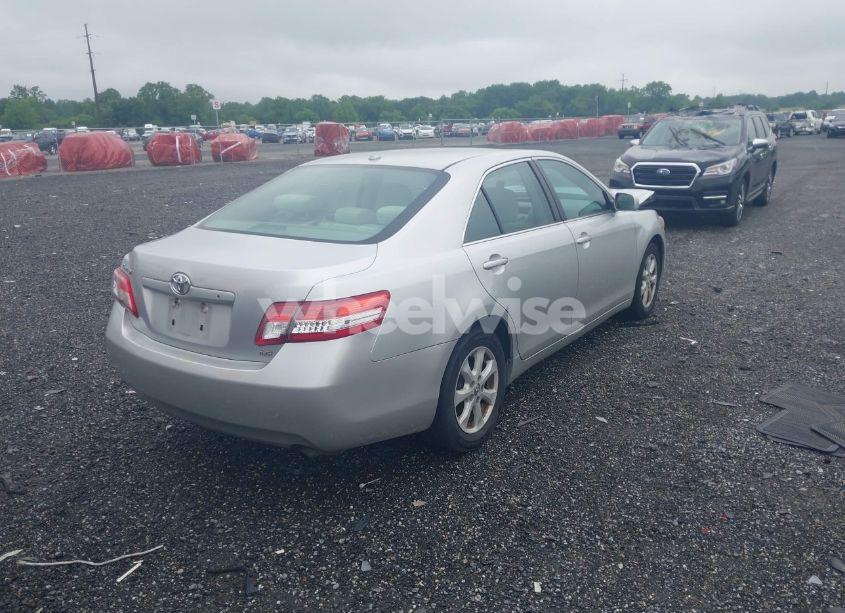 Photo 4 of 2010 Toyota Camry LE/SE/XLE (VIN 4T1BF3EK9AU554307)