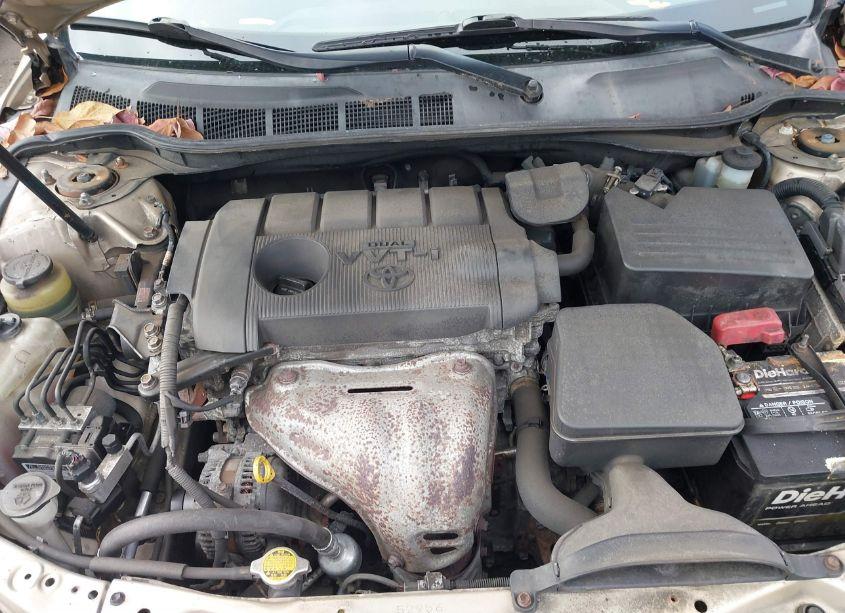 Photo 10 of 2010 Toyota Camry LE (VIN 4T1BF3EK9AU571611)