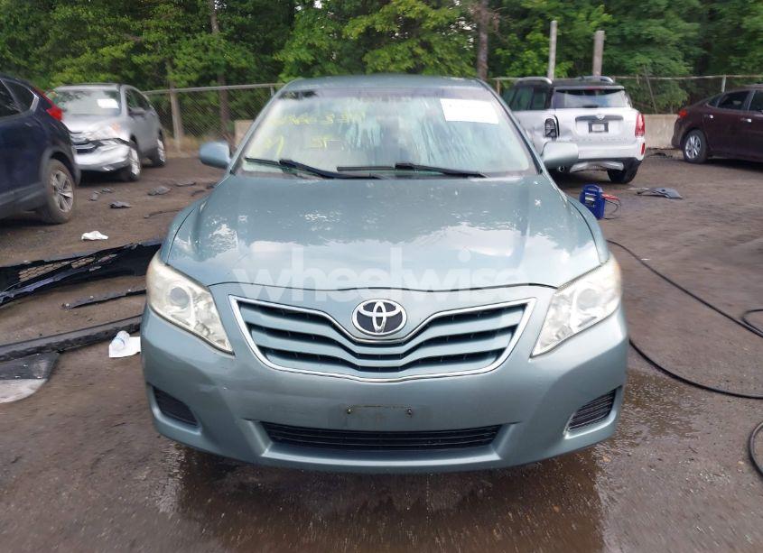 Photo 12 of 2010 Toyota Camry LE (VIN 4T1BF3EK9AU576601)