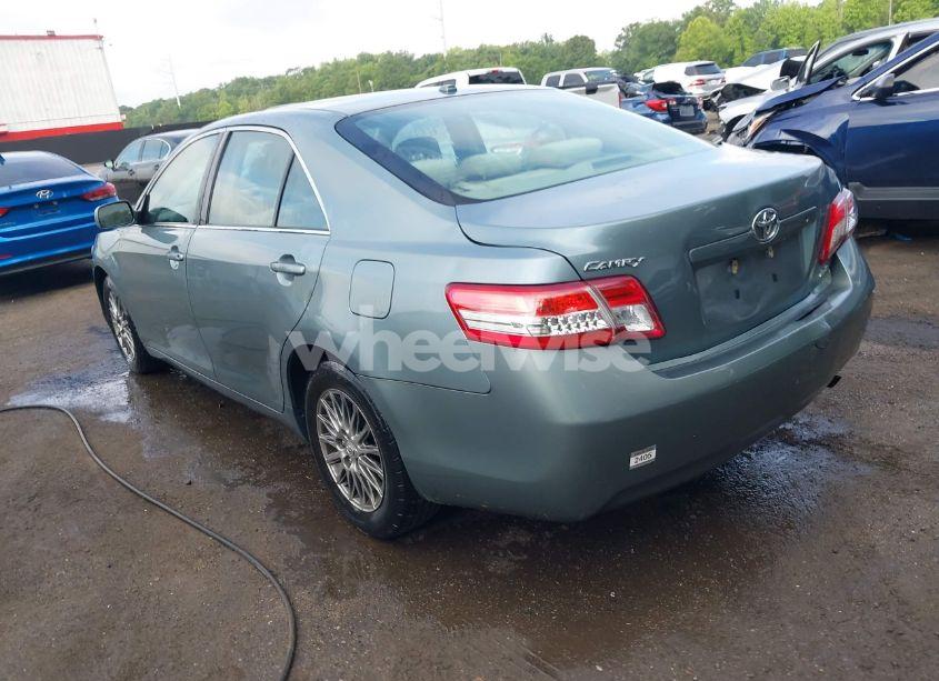 Photo 3 of 2010 Toyota Camry LE (VIN 4T1BF3EK9AU576601)