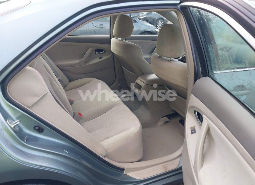 Photo 8 of 2010 Toyota Camry LE (VIN 4T1BF3EK9AU576601)