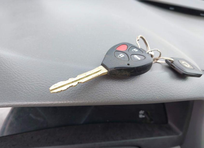 Photo 11 of 2011 Toyota Camry LE (VIN 4T1BF3EK9BU122060)