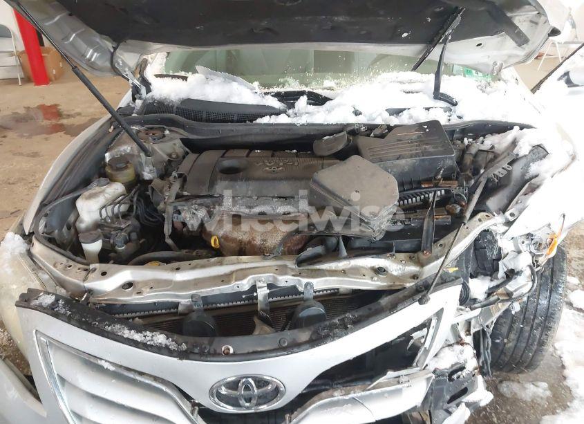 Photo 10 of 2011 Toyota Camry LE (VIN 4T1BF3EK9BU123340)