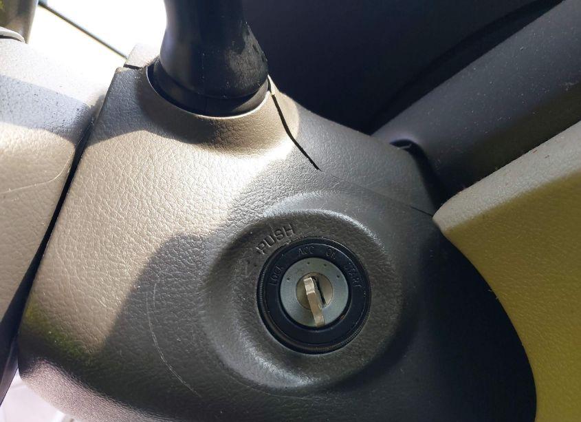 Photo 11 of 2011 Toyota Camry LE (VIN 4T1BF3EK9BU131213)