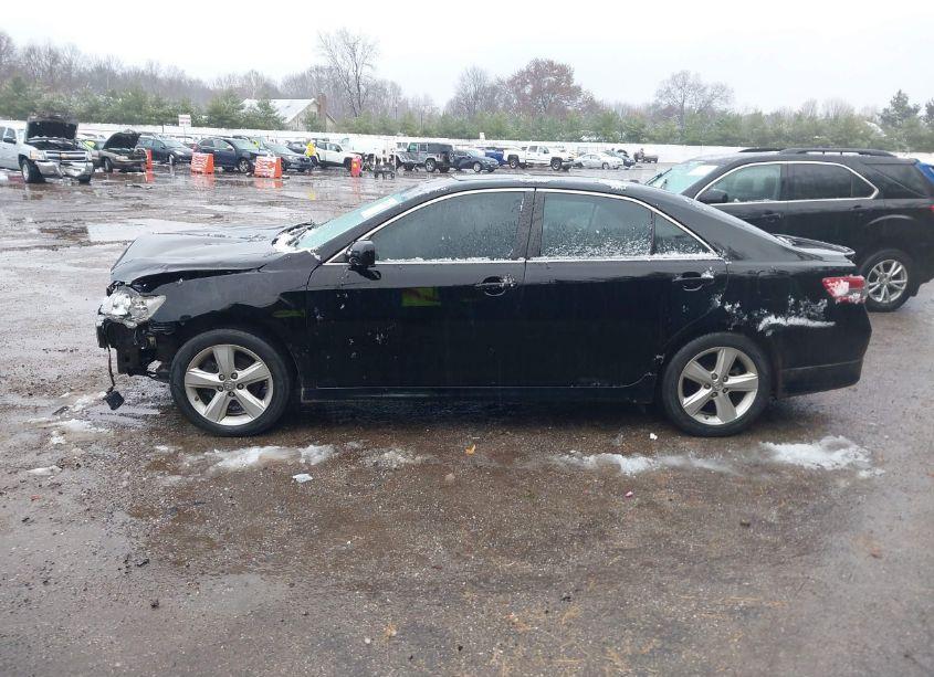 Photo 13 of 2011 Toyota Camry SE (VIN 4T1BF3EK9BU137741)