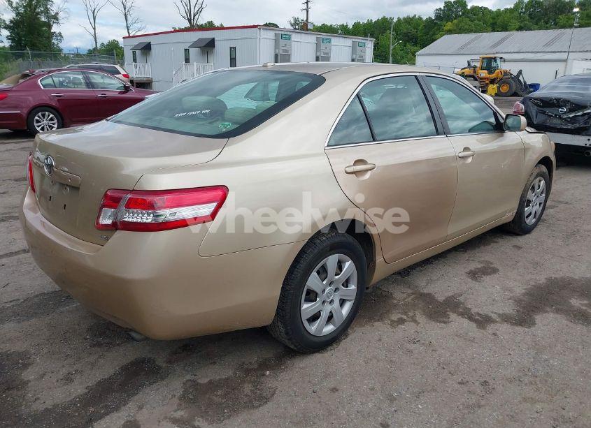 Photo 4 of 2011 Toyota Camry SE/LE/XLE (VIN 4T1BF3EK9BU151364)