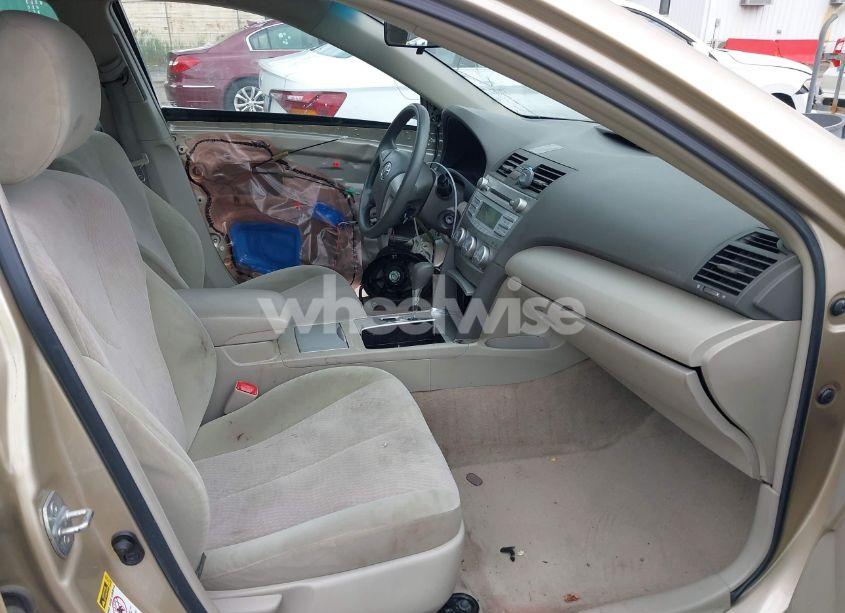 Photo 5 of 2011 Toyota Camry SE/LE/XLE (VIN 4T1BF3EK9BU151364)