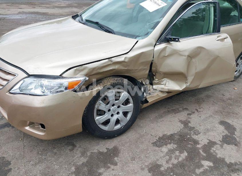 Photo 6 of 2011 Toyota Camry SE/LE/XLE (VIN 4T1BF3EK9BU151364)