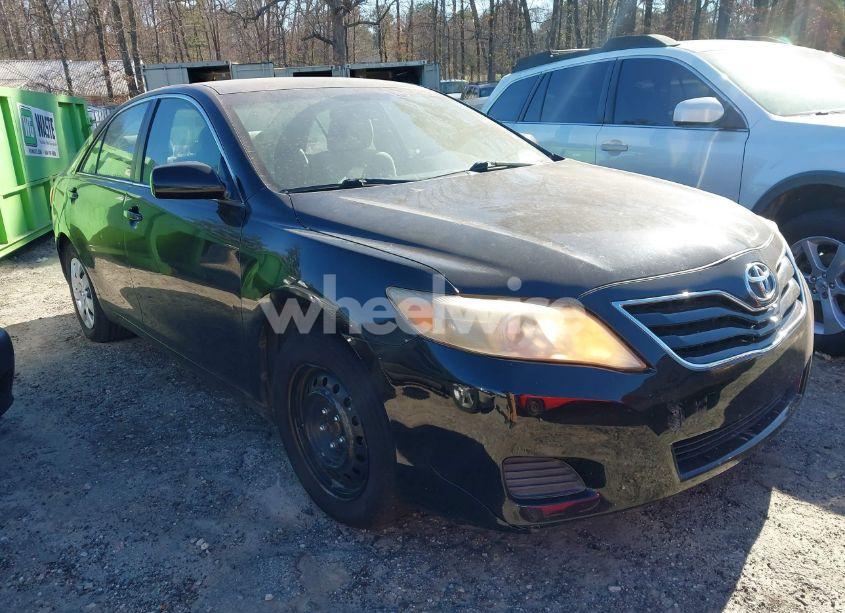 2011 Toyota Camry LE (VIN 4T1BF3EK9BU168634) main photo