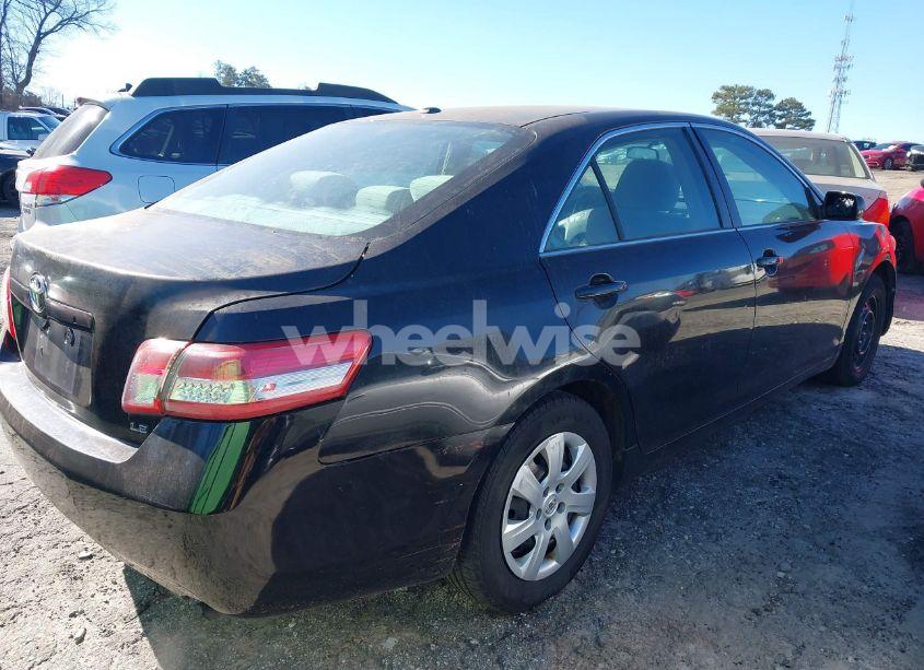 Photo 4 of 2011 Toyota Camry LE (VIN 4T1BF3EK9BU168634)