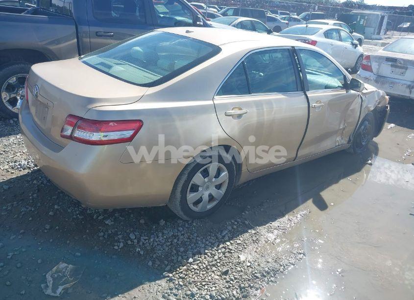 Photo 4 of 2011 Toyota Camry (VIN 4T1BF3EK9BU196756)