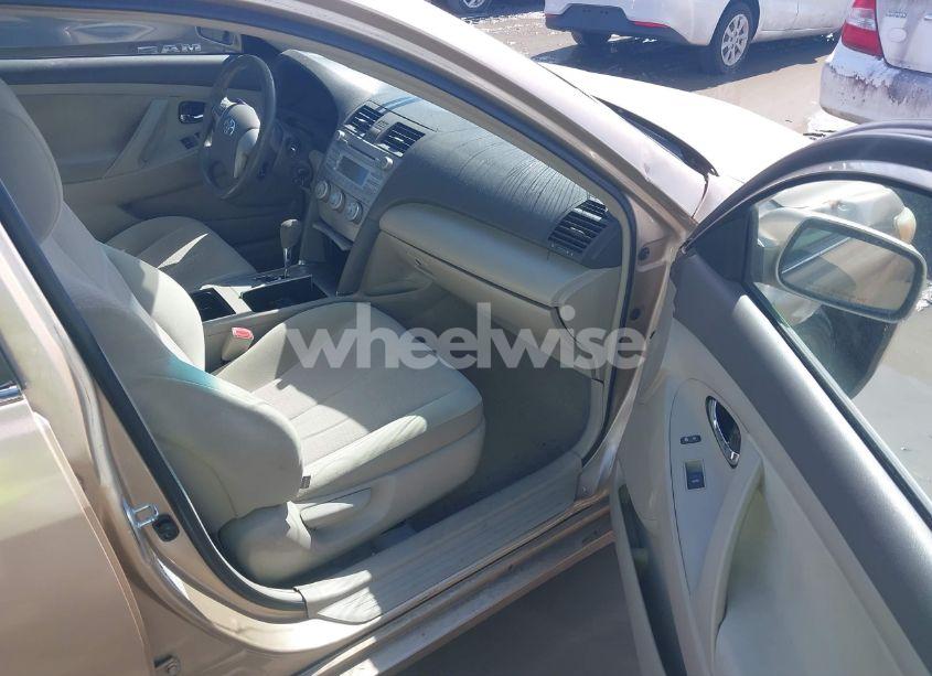 Photo 5 of 2011 Toyota Camry (VIN 4T1BF3EK9BU196756)