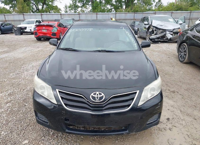Photo 12 of 2011 Toyota Camry LE (VIN 4T1BF3EK9BU215807)