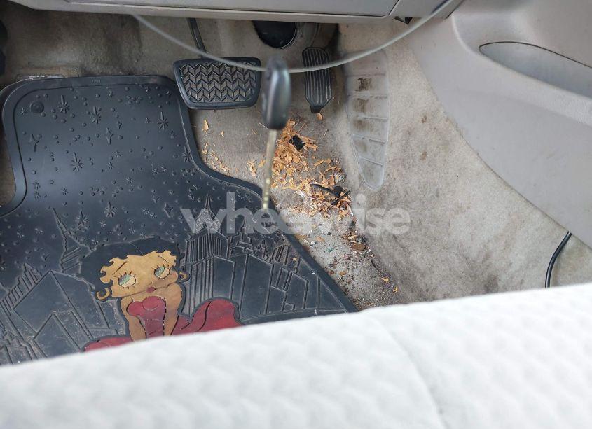 Photo 11 of 2011 Toyota Camry LE (VIN 4T1BF3EK9BU217332)