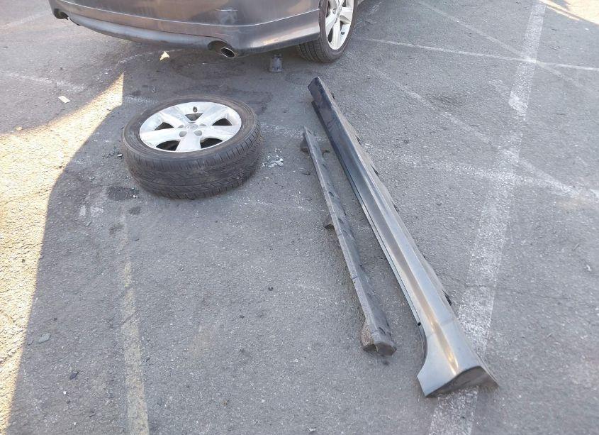 Photo 12 of 2011 Toyota Camry SE (VIN 4T1BF3EK9BU220103)