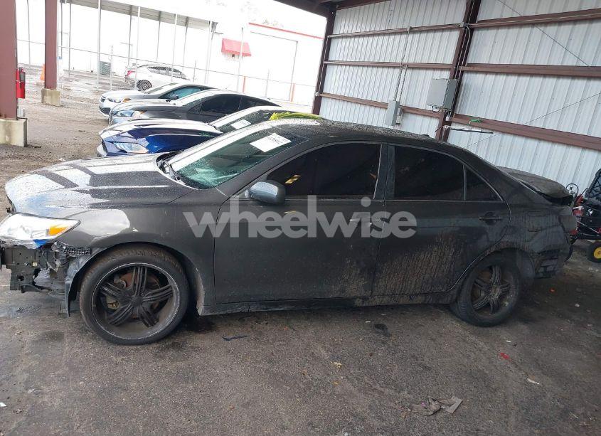 Photo 15 of 2011 Toyota Camry LE (VIN 4T1BF3EK9BU223194)