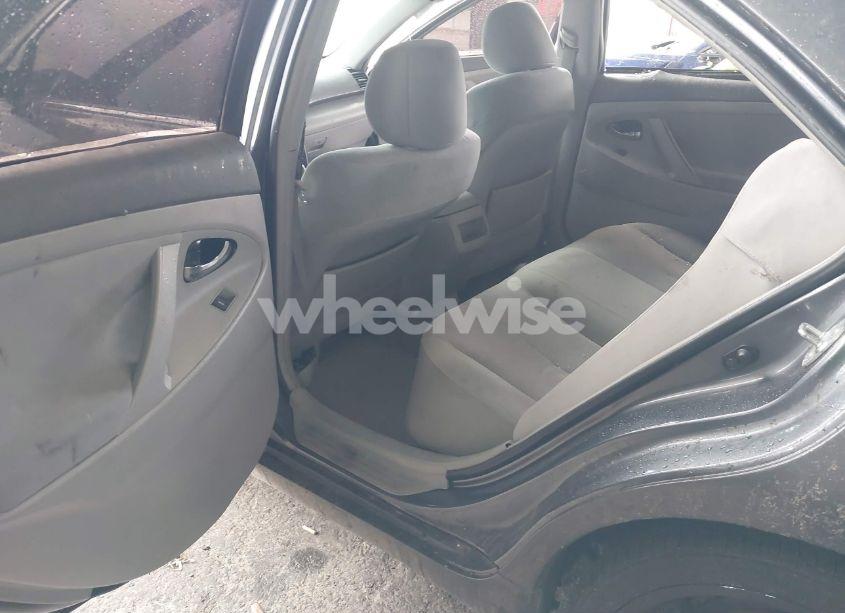 Photo 8 of 2011 Toyota Camry LE (VIN 4T1BF3EK9BU223194)