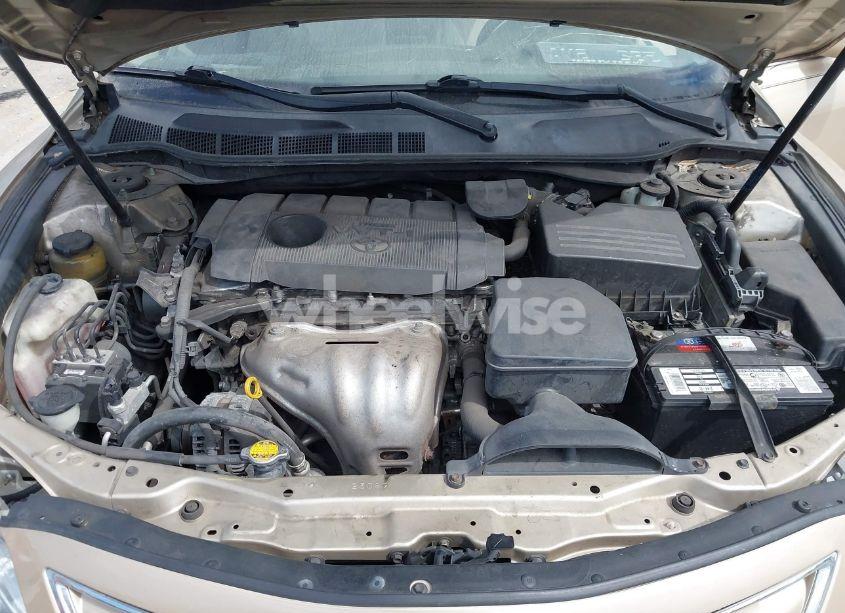 Photo 10 of 2011 Toyota Camry LE (VIN 4T1BF3EK9BU228511)