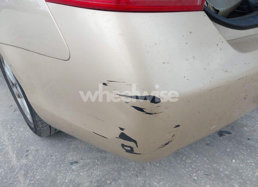 Photo 12 of 2011 Toyota Camry LE (VIN 4T1BF3EK9BU228511)