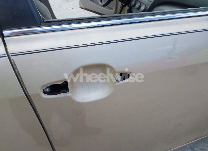 Photo 13 of 2011 Toyota Camry LE (VIN 4T1BF3EK9BU228511)