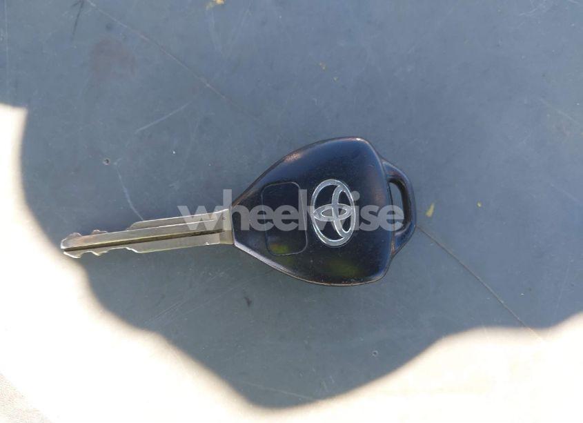 Photo 11 of 2011 Toyota Camry LE (VIN 4T1BF3EK9BU585879)