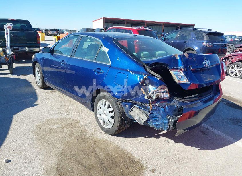 Photo 3 of 2011 Toyota Camry LE (VIN 4T1BF3EK9BU585879)