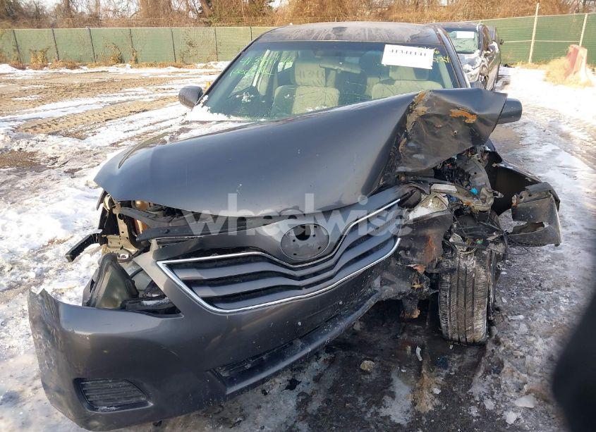 Photo 6 of 2011 Toyota Camry LE (VIN 4T1BF3EK9BU591164)