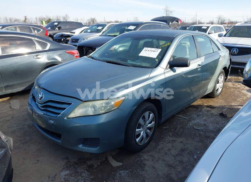 Photo 2 of 2011 Toyota Camry LE (VIN 4T1BF3EK9BU596297)
