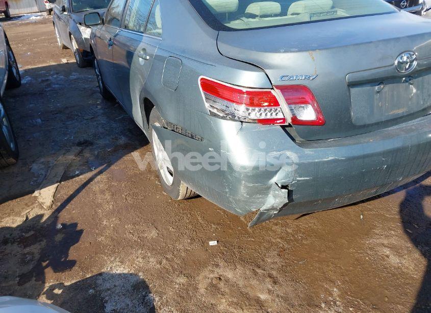 Photo 6 of 2011 Toyota Camry LE (VIN 4T1BF3EK9BU596297)