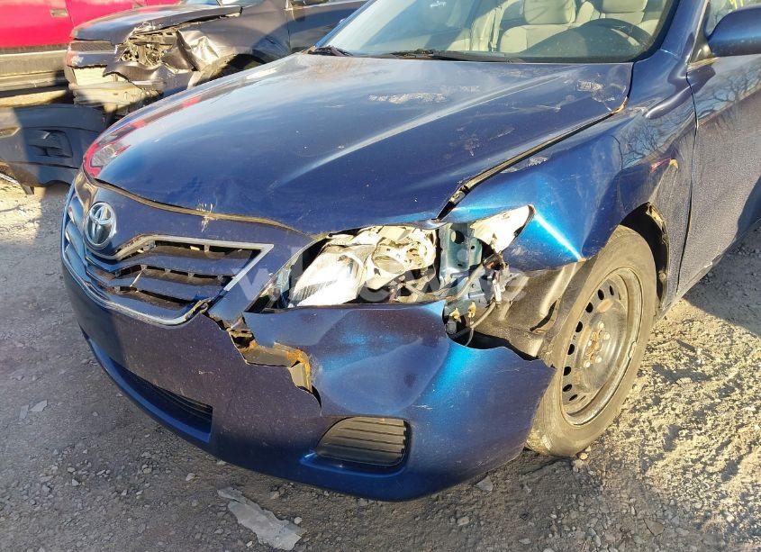 Photo 6 of 2011 Toyota Camry LE (VIN 4T1BF3EK9BU644929)